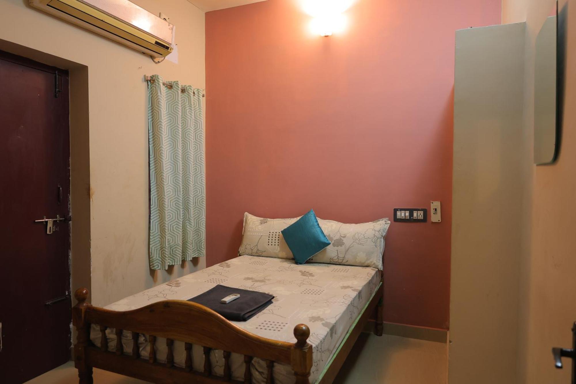 The Club House Hotell Pondicherry Eksteriør bilde