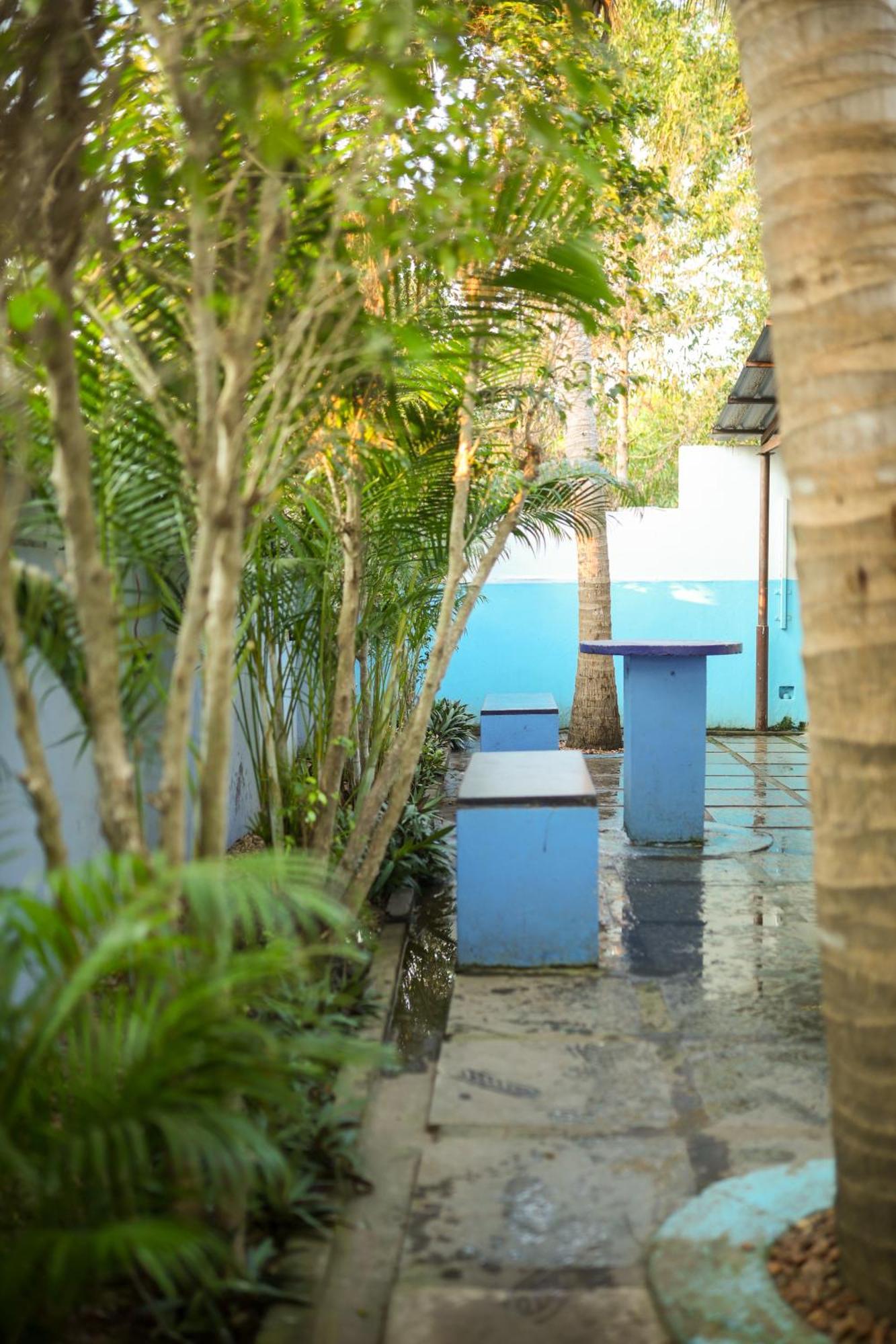 The Club House Hotell Pondicherry Eksteriør bilde
